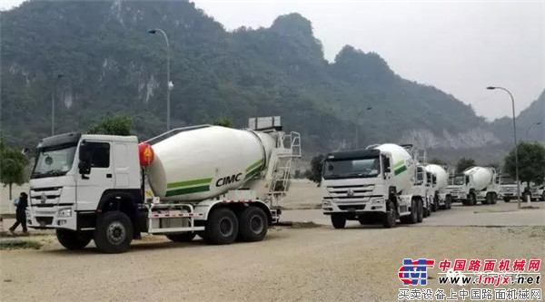 凌宇刮起海外風，20臺攪拌車“涌向”東南亞