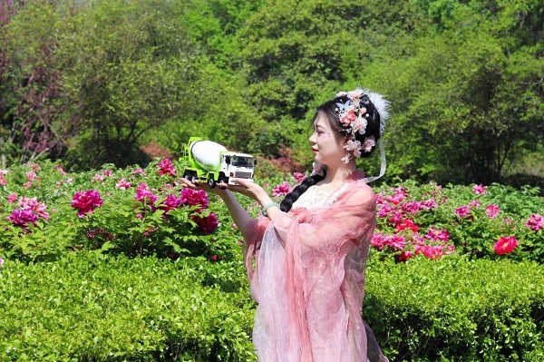 【公司新聞】美！太美了！快來欣賞凌宇“牡丹仙子”