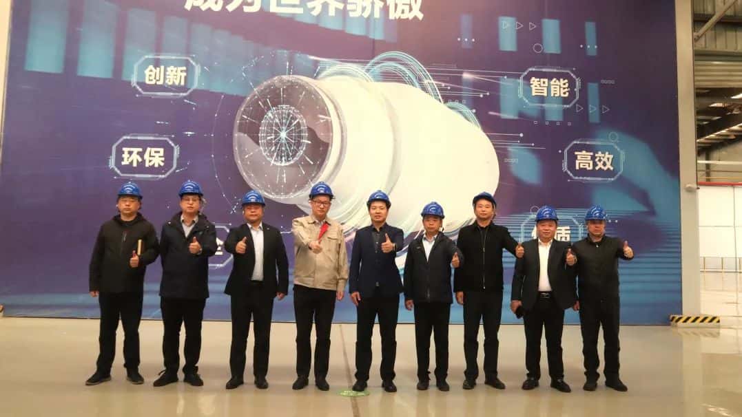 陜重汽與中集車輛攪拌車業(yè)務(wù)集團深度交流，共繪合作新藍圖